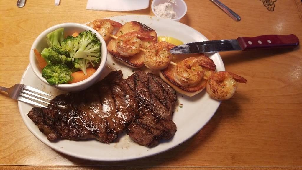 Texas Roadhouse | restaurant | 510 Lakeland Plaza, Cumming, GA 30040, USA | 7708447402 OR +1 770-844-7402