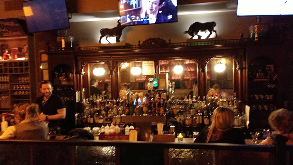 Crown | restaurant | 106 Bedford Ave, Bellmore, NY 11710, USA | 5169001560 OR +1 516-900-1560