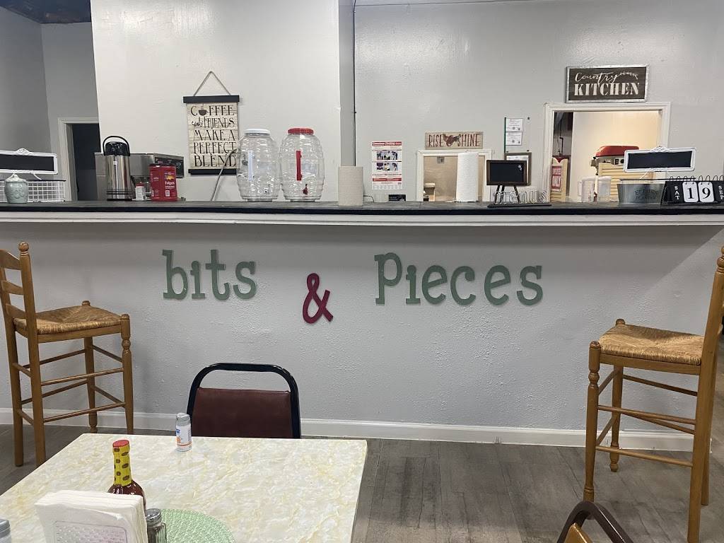 Elmer’s Bits & Pieces | restaurant | 5810 Cullen Blvd, Houston, TX 77021, USA | 7136969912 OR +1 713-696-9912