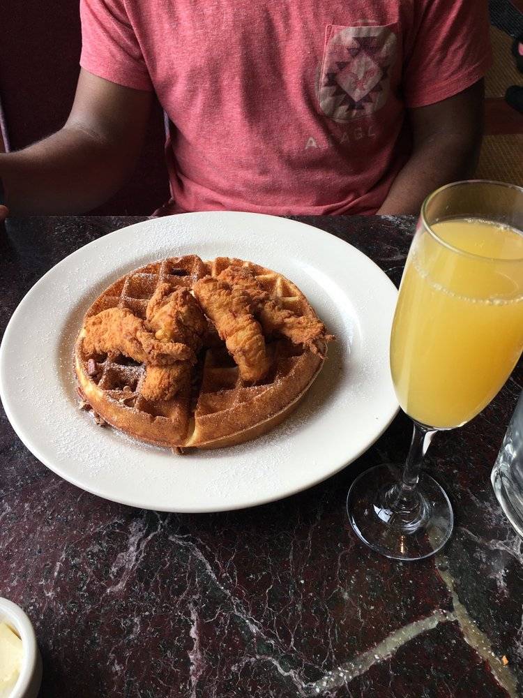 Grand Lux Cafe | restaurant | 1 Garden State Plaza Blvd, Paramus, NJ 07652, USA | 2019090399 OR +1 201-909-0399