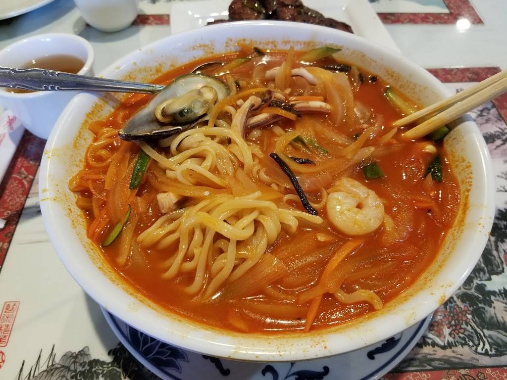 Shanghai House | restaurant | 12816 SE 38th St #K, Bellevue, WA 98006, USA | 4256431663 OR +1 425-643-1663