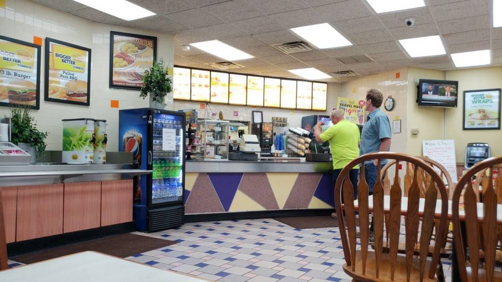 Tudors Biscuit World | restaurant | 1125 Airport Rd, Beaver, WV 25813, USA | 3042527590 OR +1 304-252-7590