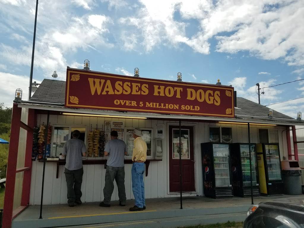 Wasses Hot Dogs | meal takeaway | 179 New County Rd, Thomaston, ME 04861, USA | 2075944347 OR +1 207-594-4347