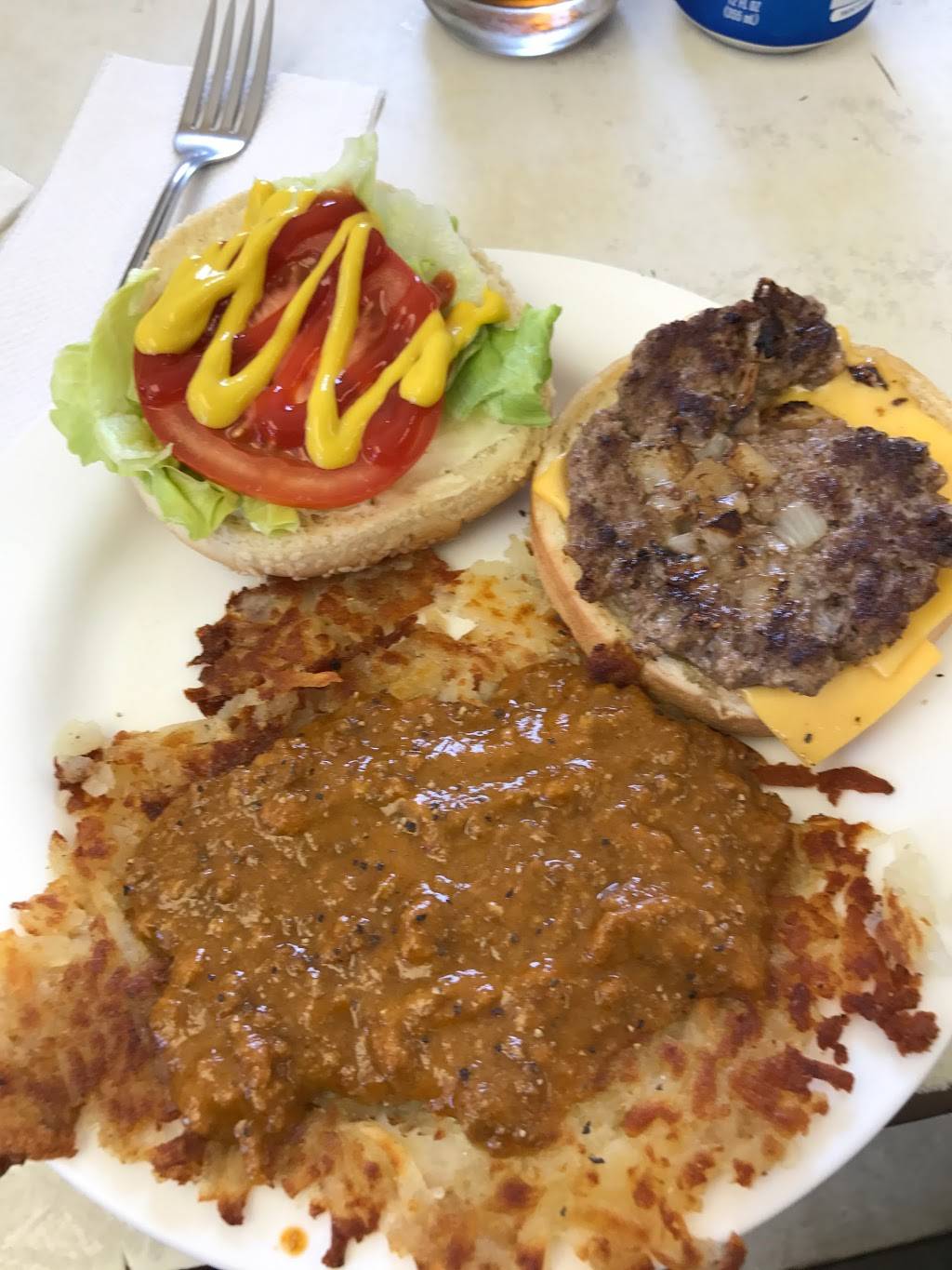 Chili Bowl | restaurant | 223 Cesar E Chavez Ave, Pontiac, MI 48342, USA | 2483342267 OR +1 248-334-2267