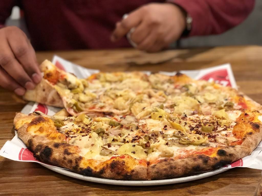 Oven 360 Grand Marais | restaurant | 1349 Grand Marais Rd W unit 107, Windsor, ON N9E 1E2, Canada | 5199156900 OR +1 519-915-6900