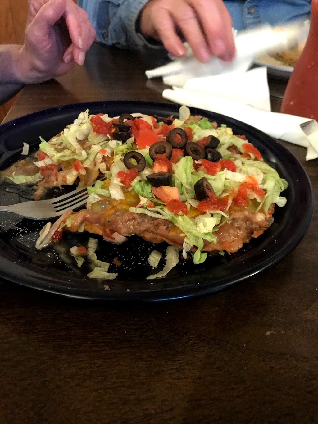 El Camino Restaurant | restaurant | 277 White Mountain Dr, St Johns, AZ 85936, USA | 9283374700 OR +1 928-337-4700