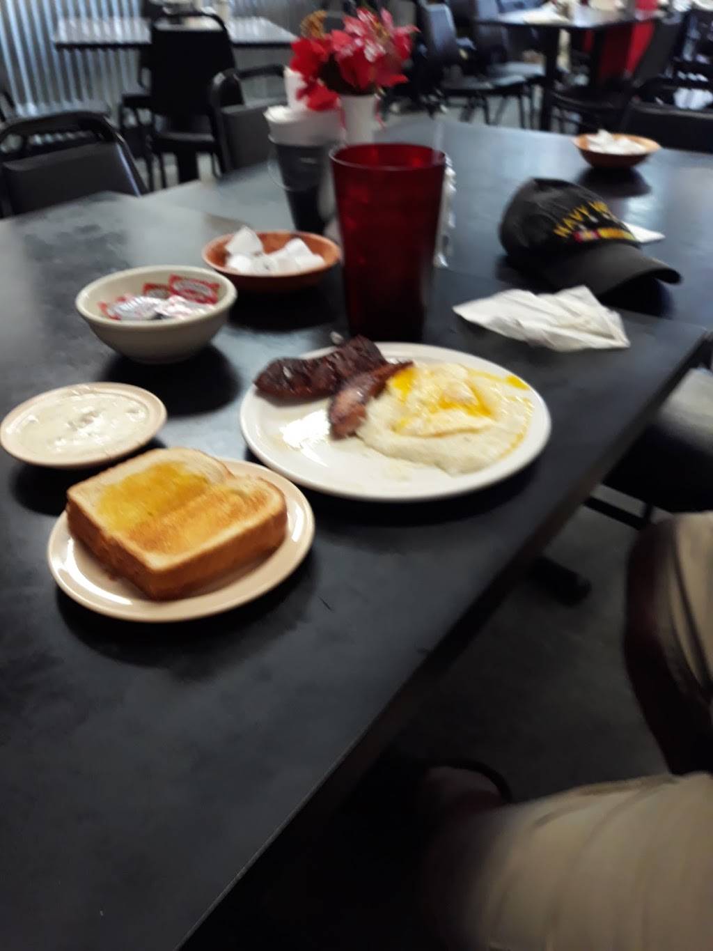 Plummer Family Restaurant | restaurant | 11758 East Doctor Martin L King Junior Bl, Seffner, FL 33584, USA | 8136614390 OR +1 813-661-4390