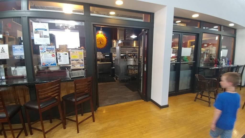 Fresh Palate | restaurant | 109 N 2nd Ave, Alpena, MI 49707, USA | 9893581400 OR +1 989-358-1400