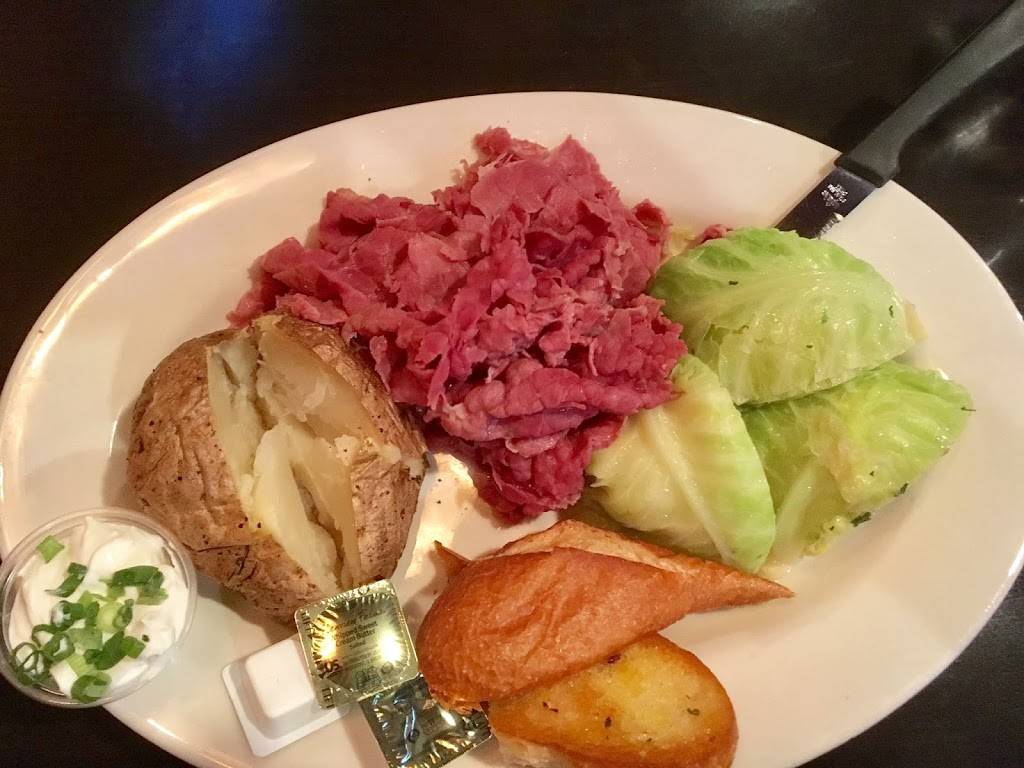 Three Angry Wives Pub | restaurant | 8820 W Charleston Blvd, Las Vegas, NV 89117, USA | 7029444411 OR +1 702-944-4411