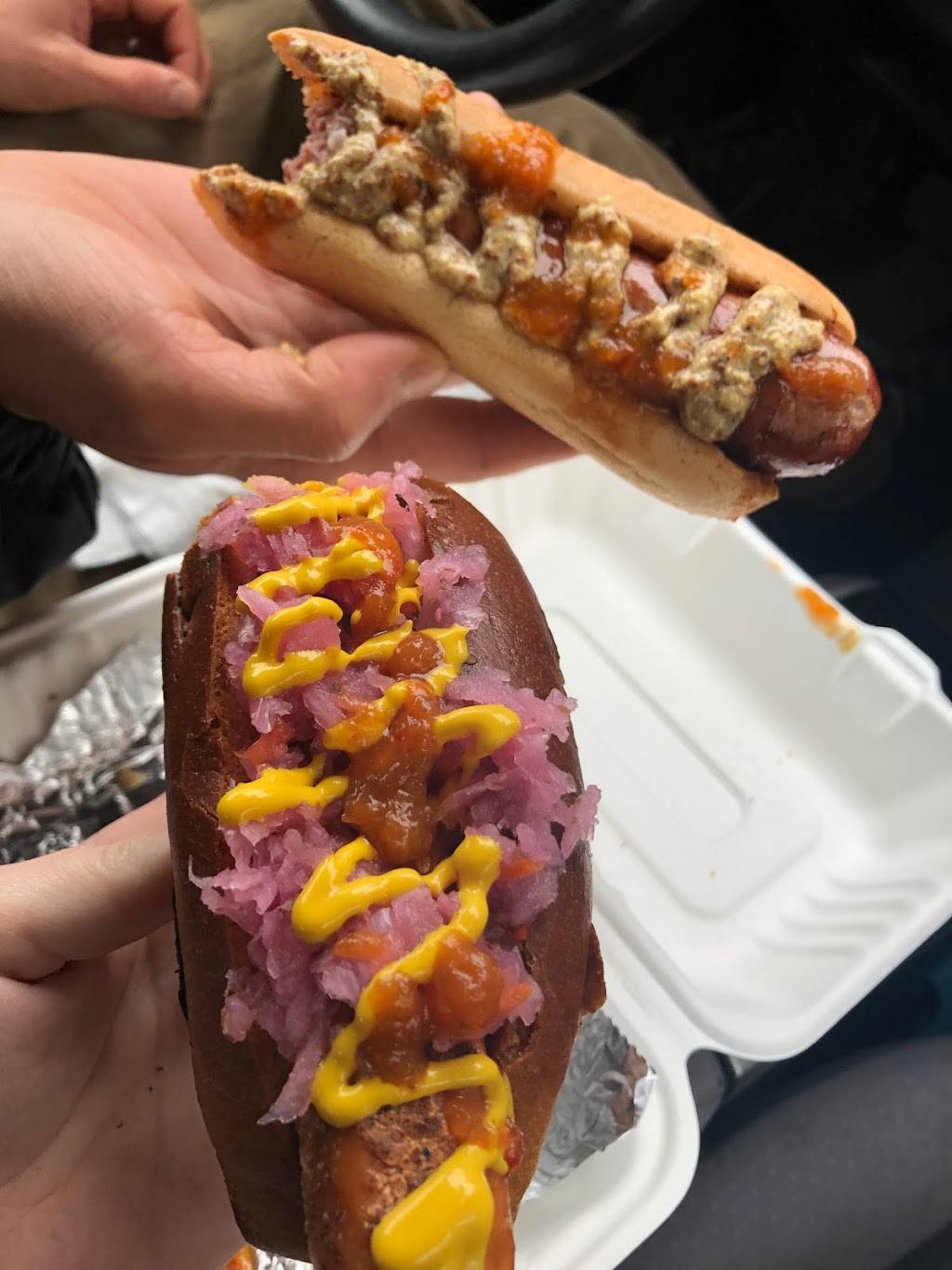 Doggy Dogg Atl | restaurant | 310 E Howard Ave, Decatur, GA 30030, USA | 6784660362 OR +1 678-466-0362