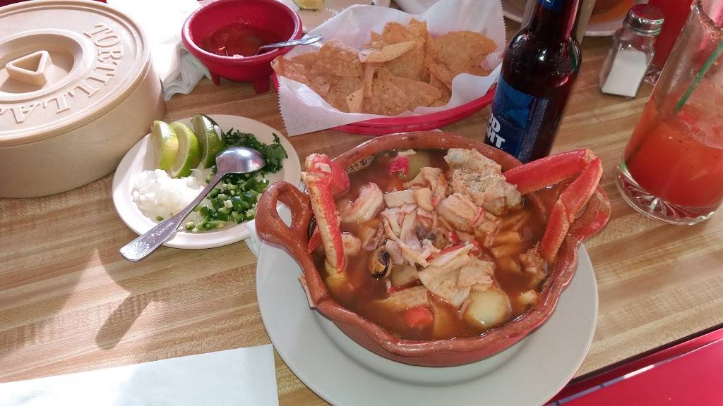 Taqueria El Toreo | restaurant | 217 W Grand Ave, Bensenville, IL 60106, USA | 6308600405 OR +1 630-860-0405