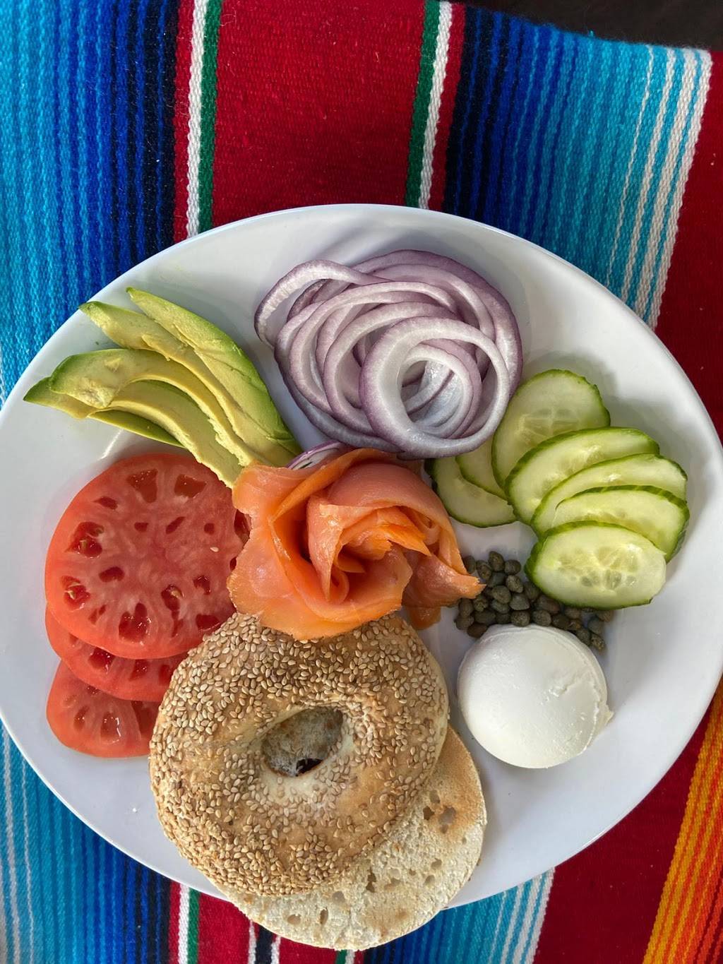 La esquina coffee shop | restaurant | 148 W Girard Ave, Philadelphia, PA 19123, USA | 2156271684 OR +1 215-627-1684