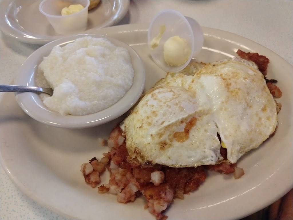 Avalon Diner | restaurant | South Kirkwood Road, 11611 Katy Fwy, Houston, TX 77079, USA | 2819774554 OR +1 281-977-4554