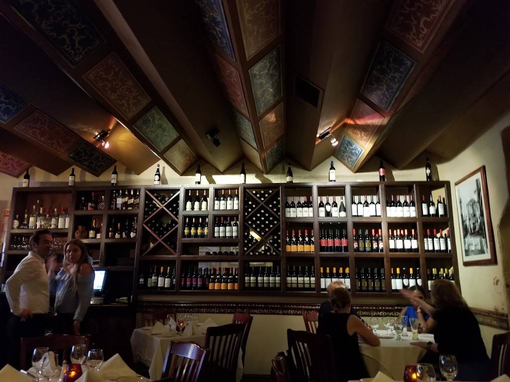 Chelsea Ristorante Italiano | restaurant | 108 8th Ave, New York, NY 10011, USA | 2129247786 OR +1 212-924-7786