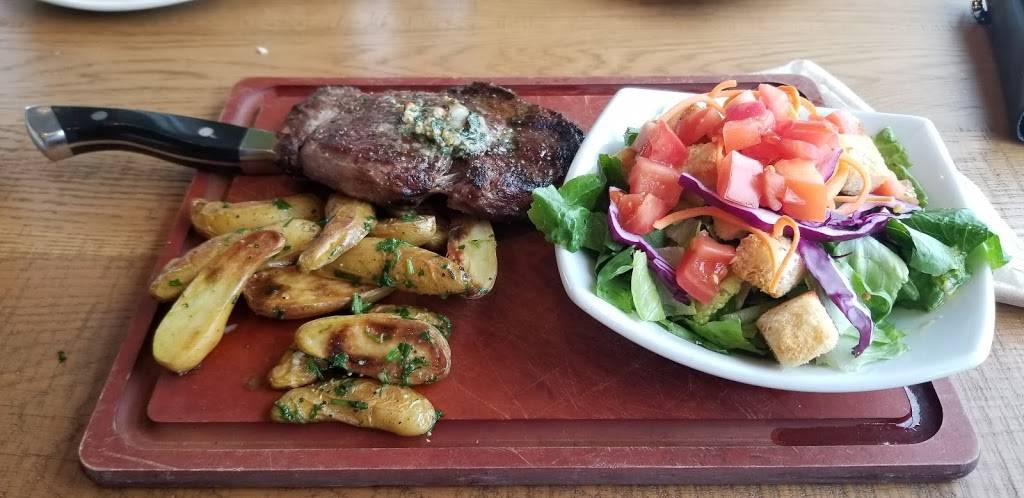 California Pizza Kitchen at Schaumburg | restaurant | 1550 E Golf Rd, Schaumburg, IL 60173, USA | 8474139200 OR +1 847-413-9200