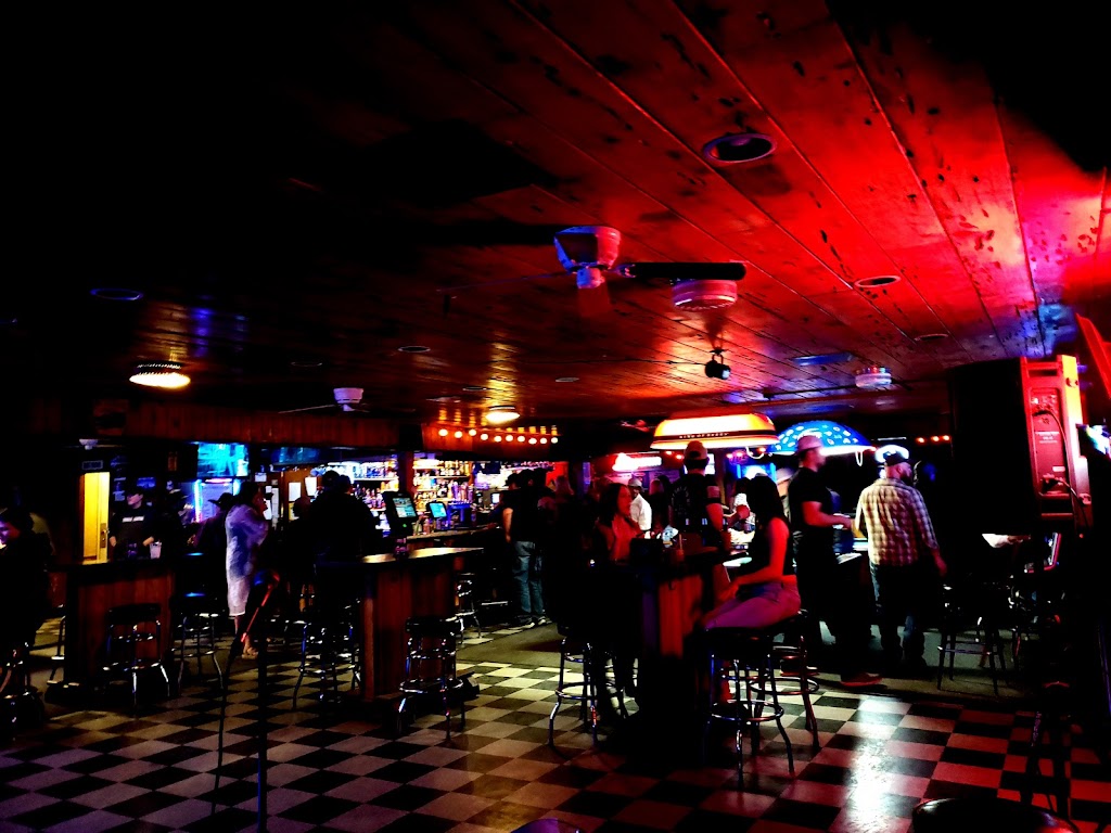 Whiskey River Cafe & Lounge | restaurant | 6463 Table Rock Rd #3304, Central Point, OR 97502, USA | 5418266000 OR +1 541-826-6000