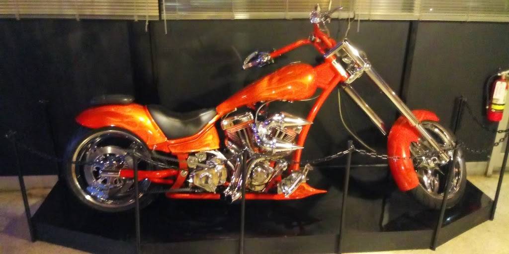 Lances Red Hots Bar & Grill | restaurant | 4716 S Orange Ave, Orlando, FL 32806, USA | 9413037561 OR +1 941-303-7561