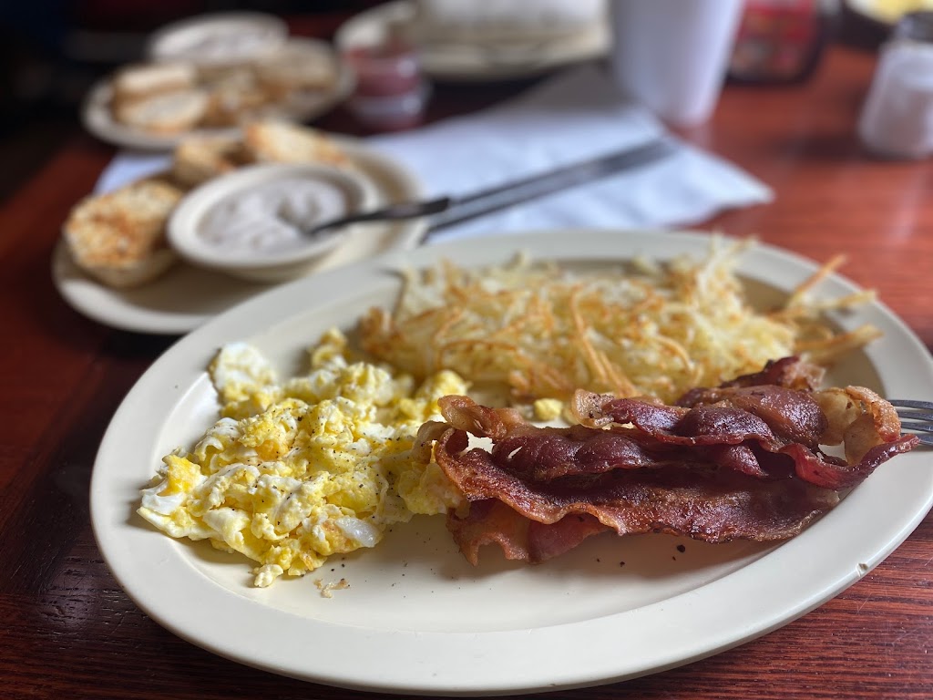 Iowa Park Hwy Grill | restaurant | 510 E Hwy St, Iowa Park, TX 76367, USA | 9405920020 OR +1 940-592-0020