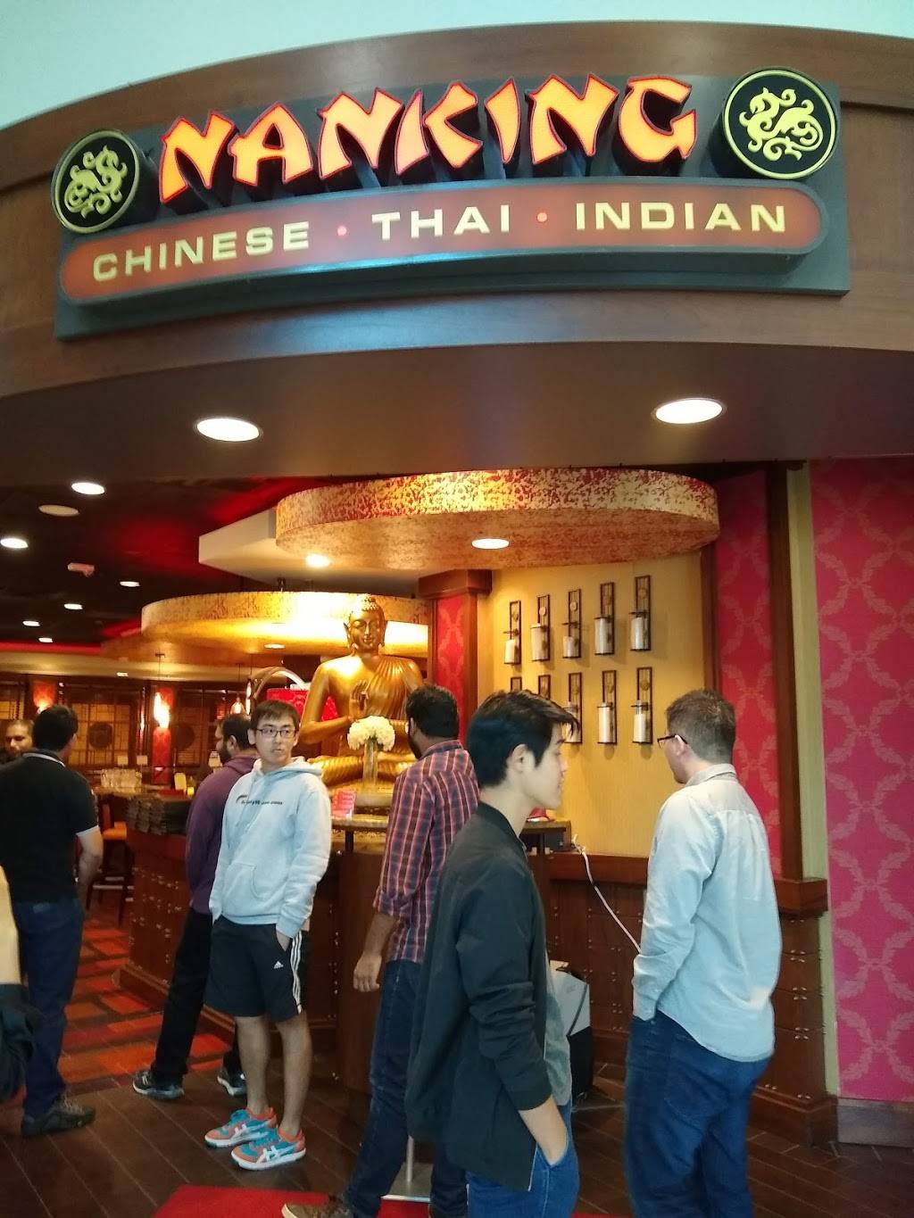 Nanking Hilton | restaurant | 598 Broadhollow Rd, Melville, NY 11747, USA | 6314546333 OR +1 631-454-6333