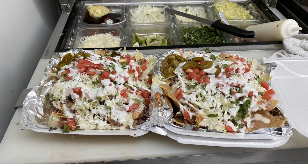 Los Reyes Del Taco | restaurant | 336 Gunnery Rd S, Lehigh Acres, FL 33973, USA | 2398515780 OR +1 239-851-5780