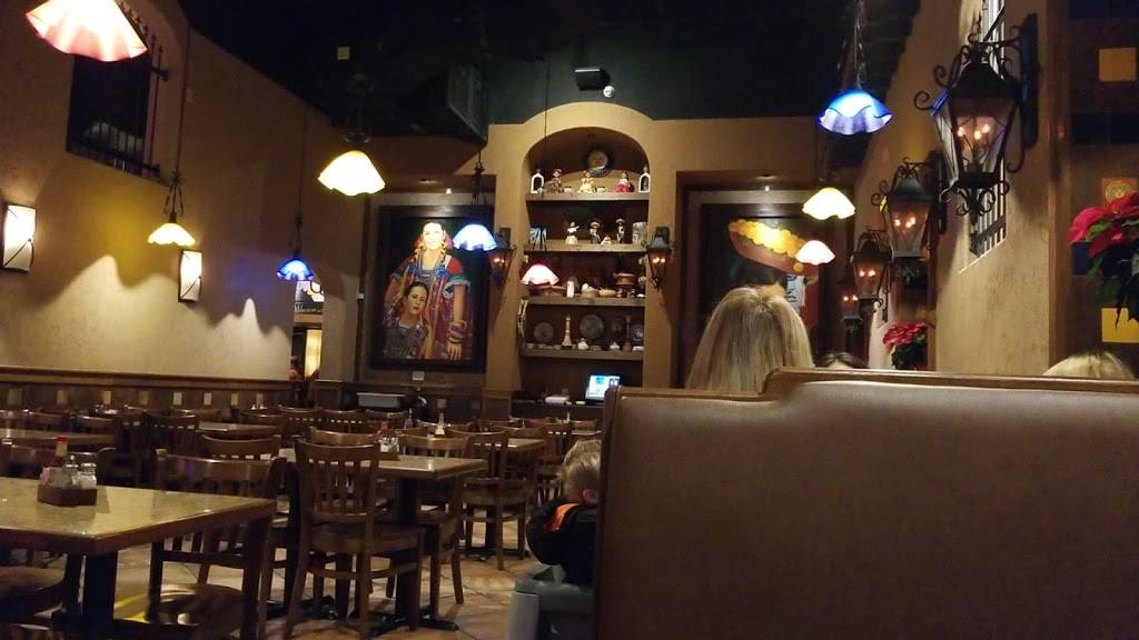 El Patio | restaurant | 1995 US Highway 51 Bypass, North, Dyersburg, TN 38024, USA | 7312879488 OR +1 731-287-9488