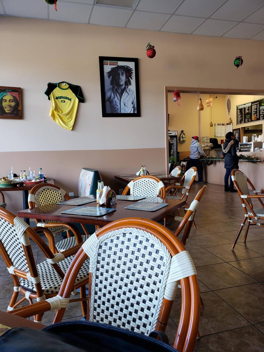 Ionies Island Kitchen | restaurant | 1142 Atlanta Hwy # 101, Grayson, GA 30017, USA | 6783445864 OR +1 678-344-5864