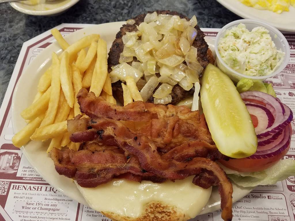 Cherry Hill Diner | restaurant | NJ-38, Cherry Hill, NJ 08002, USA | 8566678255 OR +1 856-667-8255