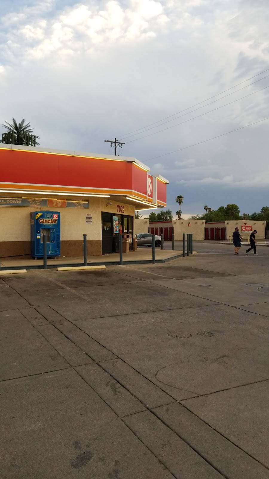 Circle K | meal takeaway | 7022 E Speedway Blvd, Tucson, AZ 85710, USA | 5208869514 OR +1 520-886-9514