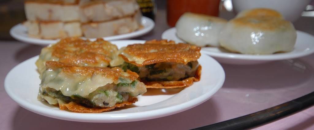 Tong Por Resto-Reception | restaurant | 12242 Boulevard Laurentien, Montréal, QC H4K 1M9, Canada | 5143318883 OR +1 514-331-8883