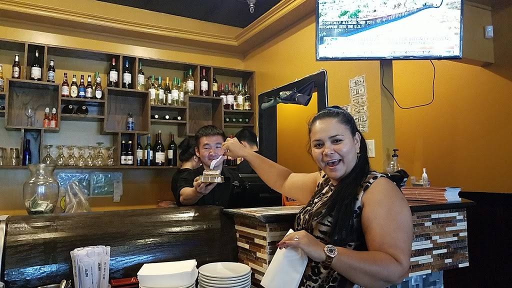 BJs Asian Fusion | restaurant | 883 S Pinellas Ave, Tarpon Springs, FL 34689, USA | 7279380888 OR +1 727-938-0888