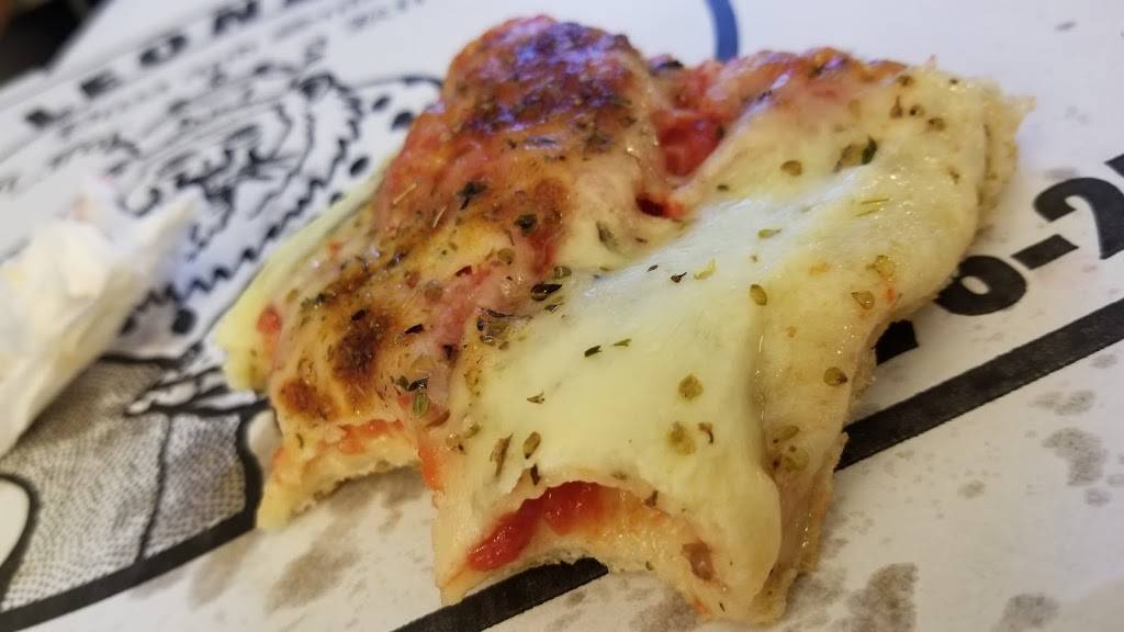 Leones Sub And Pizza | restaurant | 2935 292, Broadway, Somerville, MA 02145, USA | 6177762511 OR +1 617-776-2511
