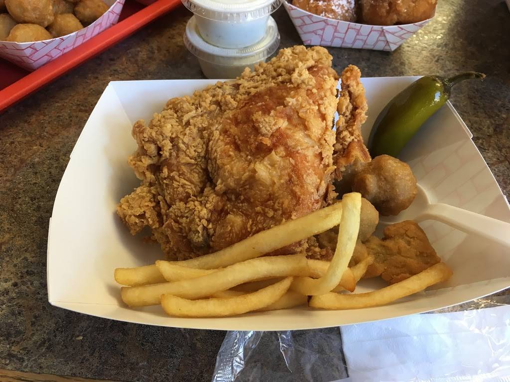 Fryers Chicken | restaurant | 321 FL-26, Melrose, FL 32666, USA | 3524755970 OR +1 352-475-5970