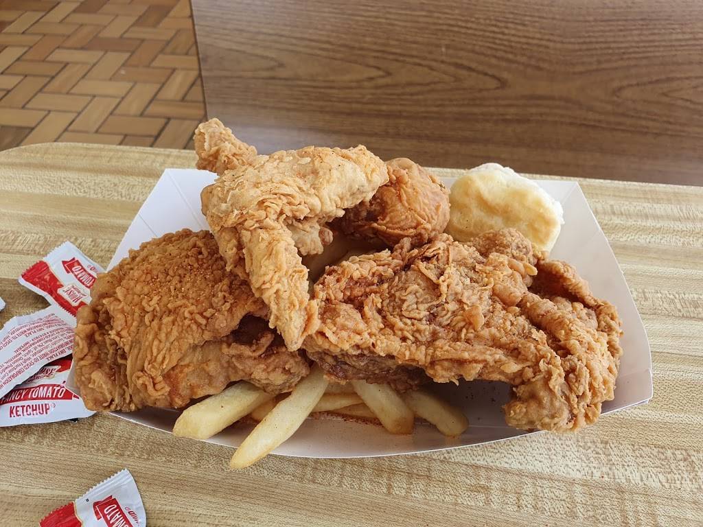 Good N Crisp Chicken | restaurant | 107 Ave B, Ingleside, TX 78362, USA | 3617763659 OR +1 361-776-3659