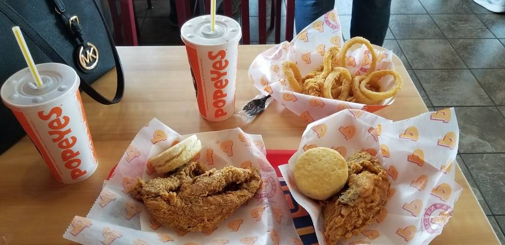 Popeyes Louisiana Kitchen | restaurant | 2130 S Rangeline Rd, Joplin, MO 64804, USA | 4172060427 OR +1 417-206-0427