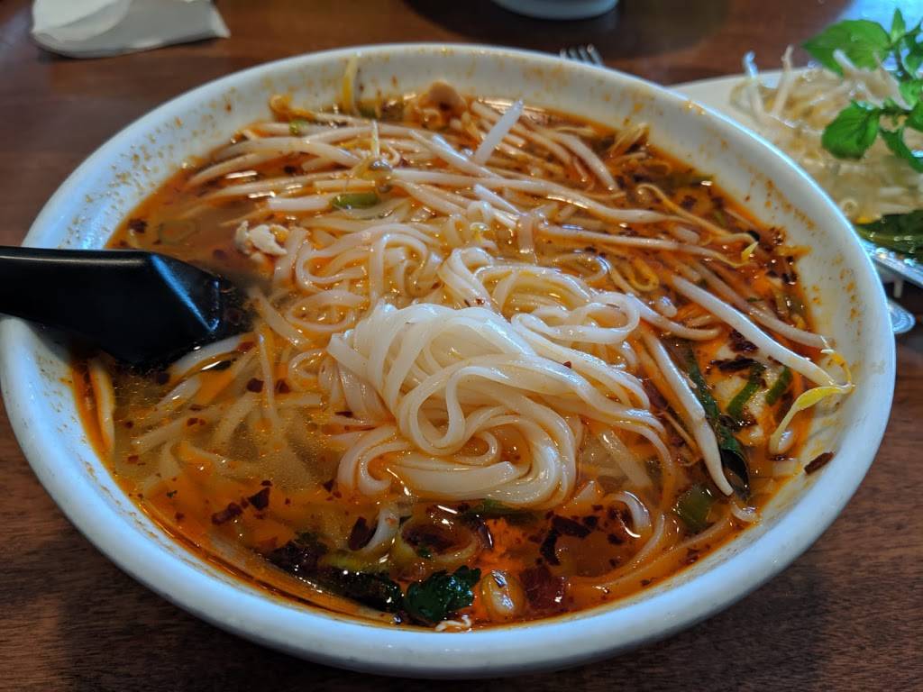 Lac Vien Restaurant | restaurant | 2270 Markham Rd, Scarborough, ON M1B 2W4, Canada | 4167548188 OR +1 416-754-8188