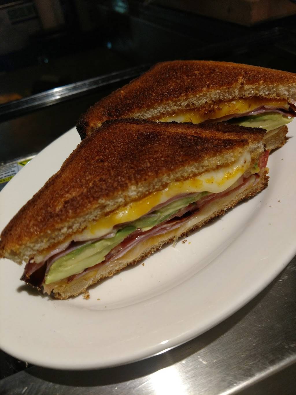 The Keep | restaurant | 205 Cypress Ave, Ridgewood, NY 11385, USA | 7183810400 OR +1 718-381-0400