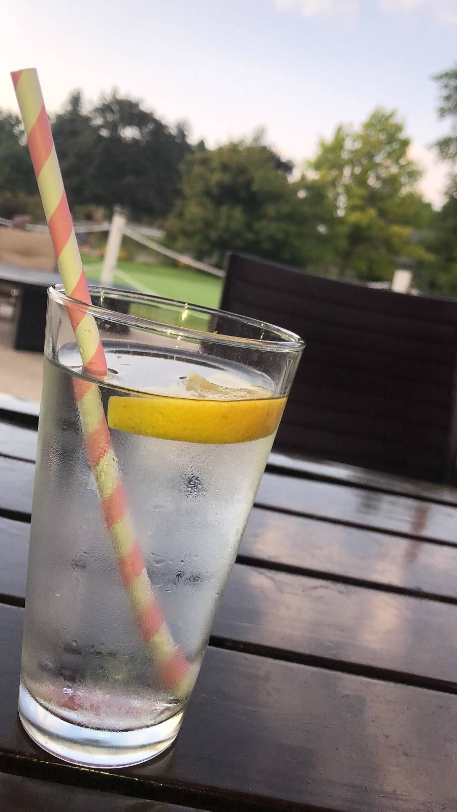 Iggys Grill Bar Patio | restaurant | 8525 Mississauga Rd, Brampton, ON L6Y 0C1, Canada | 9054559095 OR +1 905-455-9095