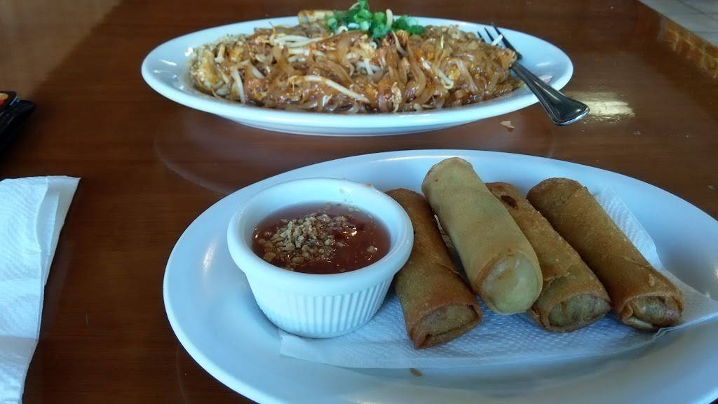 Noodles Noodles | restaurant | 1555 Palm Ave #H, San Diego, CA 92154, USA | 6199464556 OR +1 619-946-4556