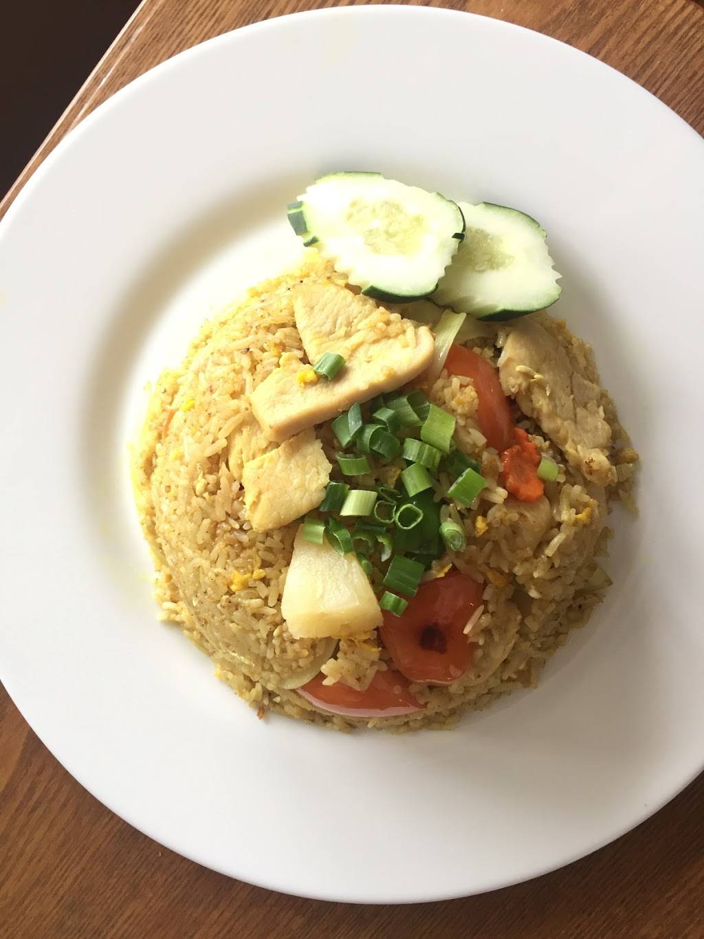 Thai Kitchen | restaurant | 5653 Stone Rd, Centreville, VA 20120, USA | 5716555963 OR +1 571-655-5963