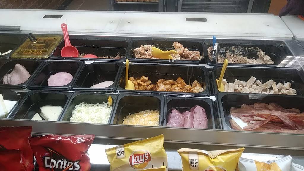 Subway | meal takeaway | 3652 Reliance Drive Highway 52 And, I-25, Frederick, CO 80516, USA | 3038333381 OR +1 303-833-3381