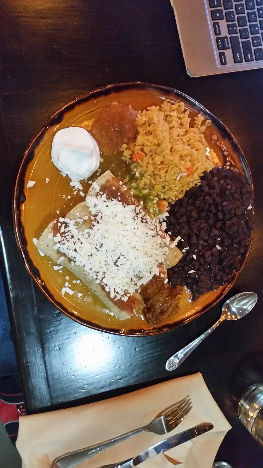 Club Hawthorne Oakbrook Terrace | restaurant | 17W648 22nd St, Oakbrook Terrace, IL 60181, USA | 6306278238 OR +1 630-627-8238