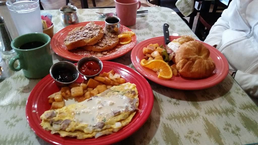 Breakfast Table | restaurant | 1315 Tatamy Rd, Easton, PA 18045, USA | 6102528783 OR +1 610-252-8783
