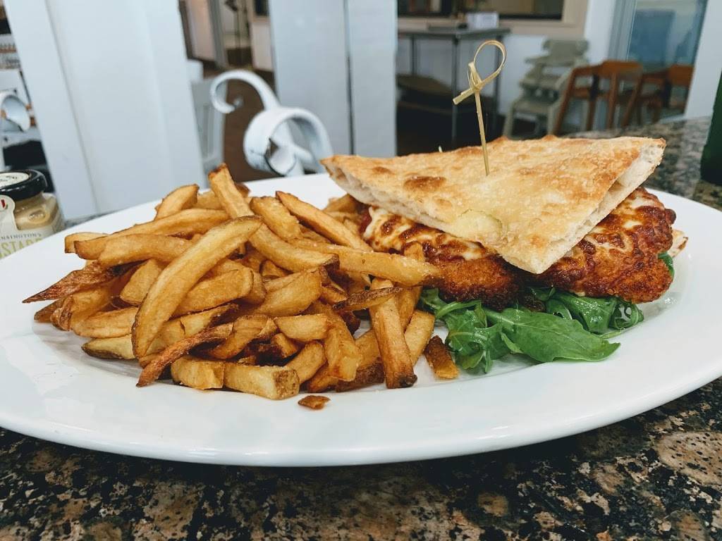 Lorenzos Kitchen | restaurant | 6345 Collins Ave, Miami Beach, FL 33141, USA | 7864397676 OR +1 786-439-7676