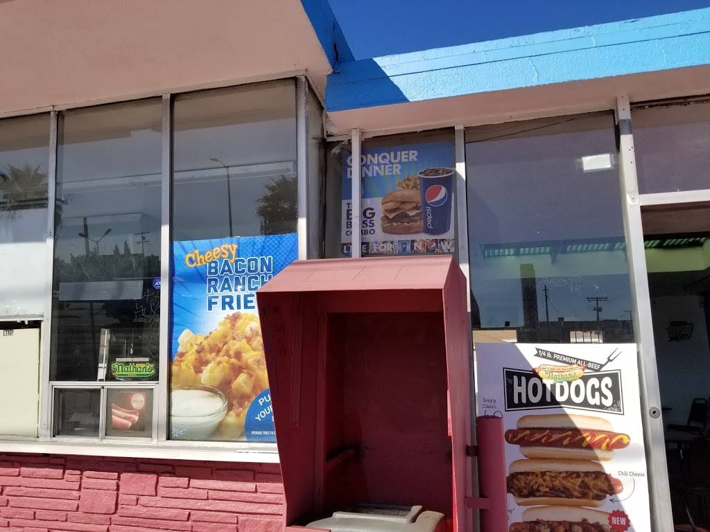 Fosters Freeze | restaurant | 603 Pacific Coast Hwy, Wilmington, CA 90744, USA | 3108345067 OR +1 310-834-5067