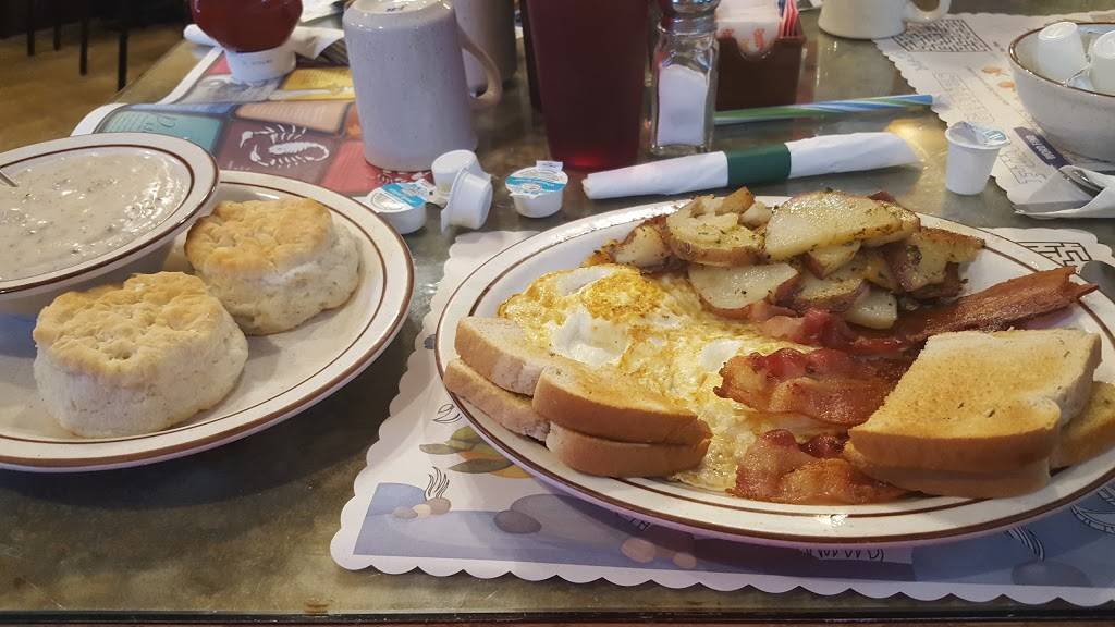 Big Boppers Restaurant | restaurant | 7581 E Harbor Rd, Lakeside Marblehead, OH 43440, USA | 4197344458 OR +1 419-734-4458