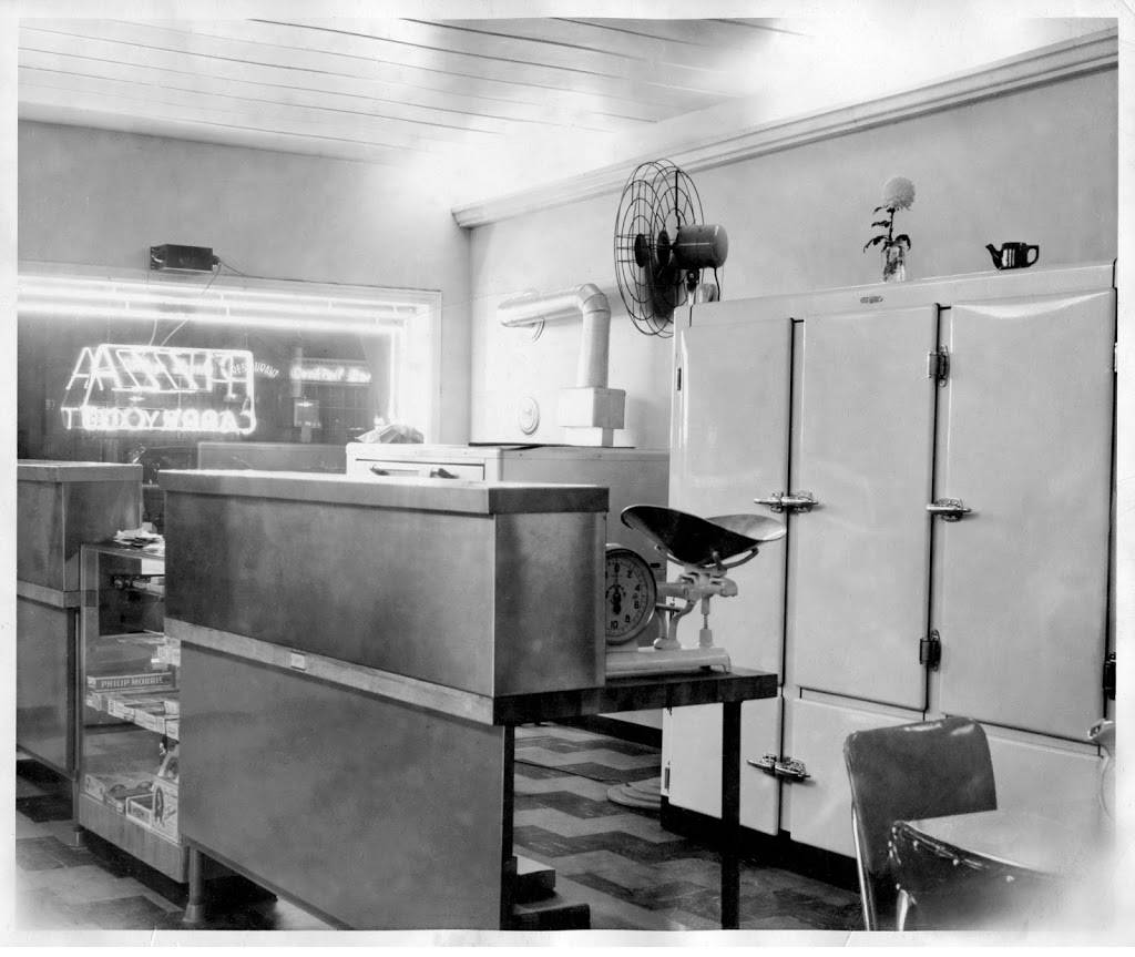 Gattos Pizza | restaurant | 2928 N High St, Columbus, OH 43202, USA | 6142633737 OR +1 614-263-3737