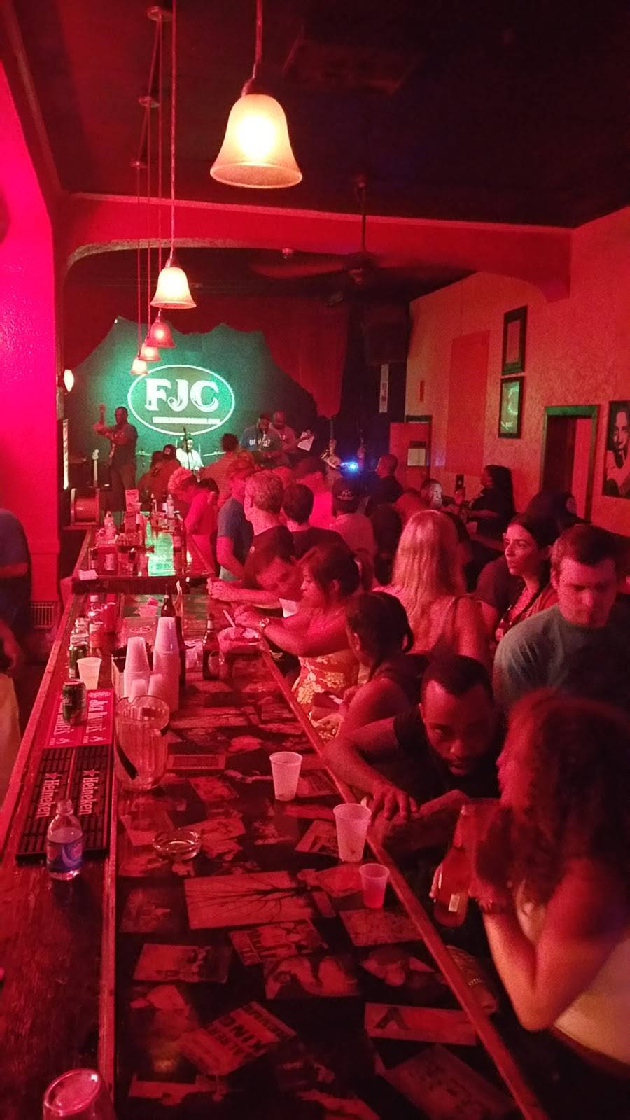 F. Jones Corner | restaurant | 303 N Farish St #3227, Jackson, MS 39202, USA | 6019831148 OR +1 601-983-1148