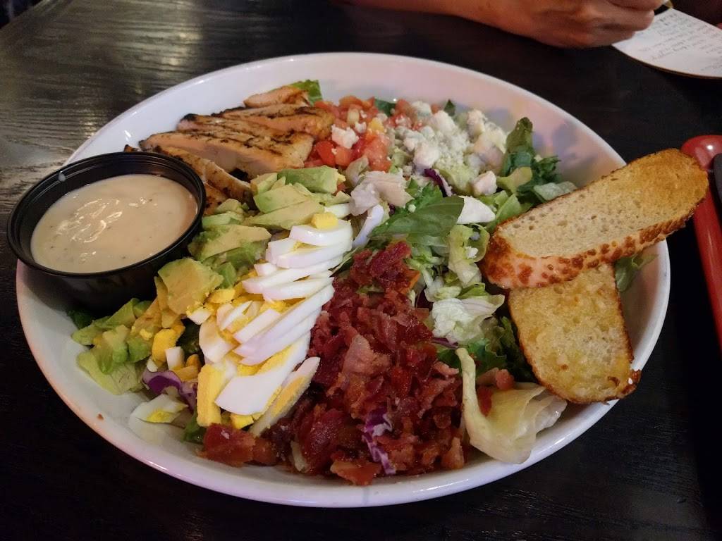 Red Robin Gourmet Burgers and Brews | restaurant | 120J Woodfield Mall, Schaumburg, IL 60173, USA | 8475174476 OR +1 847-517-4476