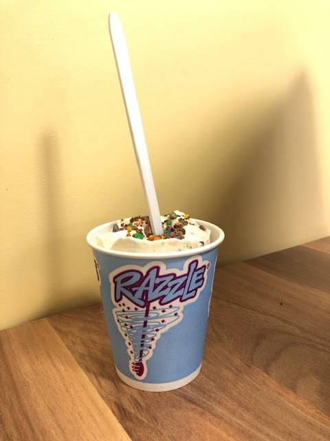 La Friterie du Coin | restaurant | 11561 Rue Notre-Dame Est, Pointe-aux-Trembles, QC H1B 2X3, Canada | 5146454241 OR +1 514-645-4241