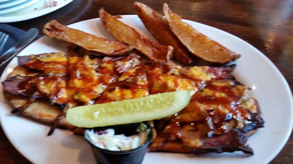 Calloways Restaurant & Bar | restaurant | 597 Main St, West Creek, NJ 08092, USA | 6099780220 OR +1 609-978-0220